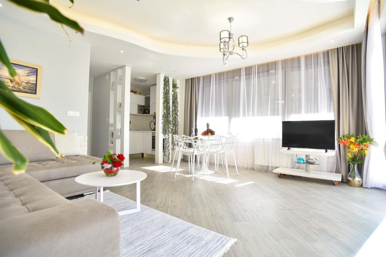Verbalj Apartment With Swimming Pool Котор Экстерьер фото